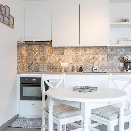 Luxe Studio Athena - Terras - 200M Van Het Strand *