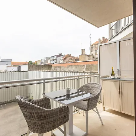 Luxe Studio Athena - Terras - 200M Van Het Strand Ostende