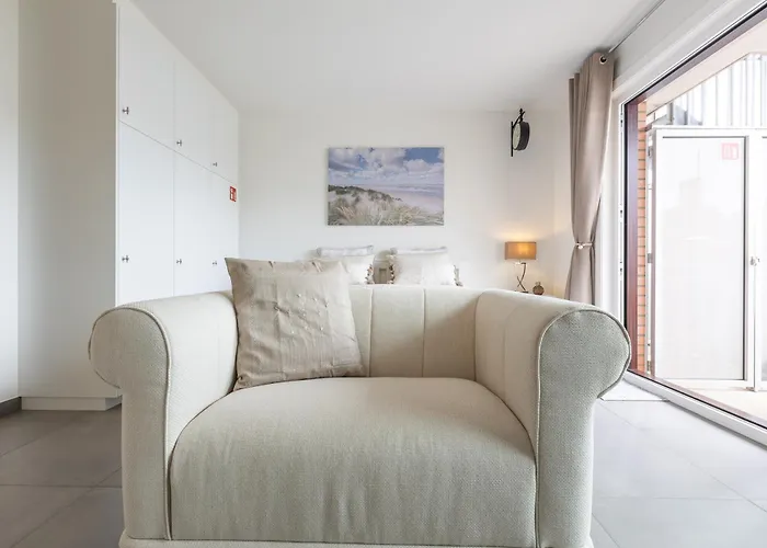 Luxe Athena Vlakbij Het